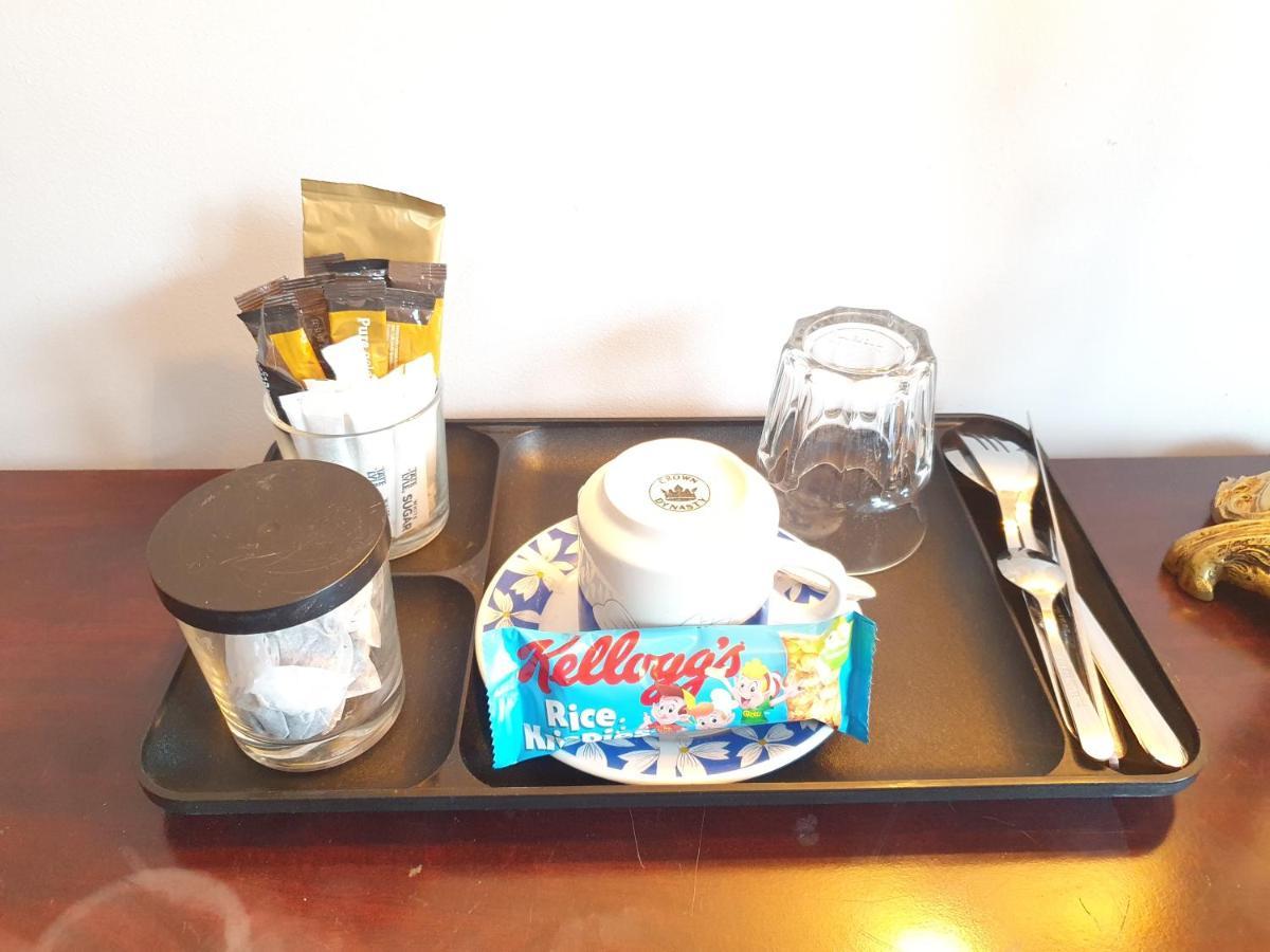 Beautiful Guest Rooms, Free Parking, 30Min Heathrow, 40Min Wembley, 60Min Central London Greenford  Eksteriør billede