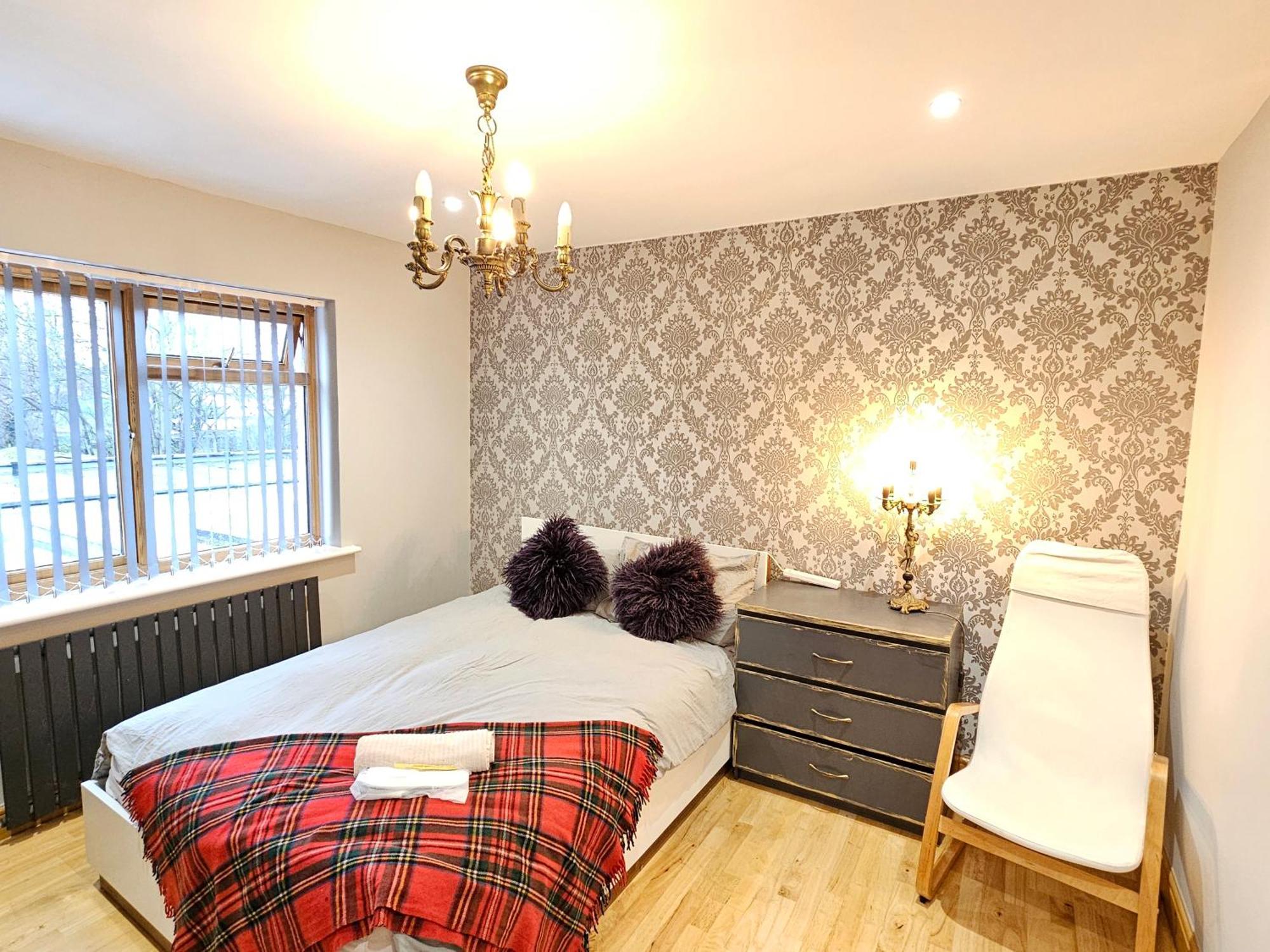 Beautiful Guest Rooms, Free Parking, 30Min Heathrow, 40Min Wembley, 60Min Central London Greenford  Eksteriør billede